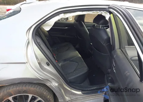 2019 Toyota Camry Se z USA, uszkodzony, nr VIN 4T1B11HK9KU851433